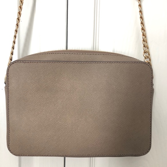 Michael Kors Crossbody - Picture 5 of 7